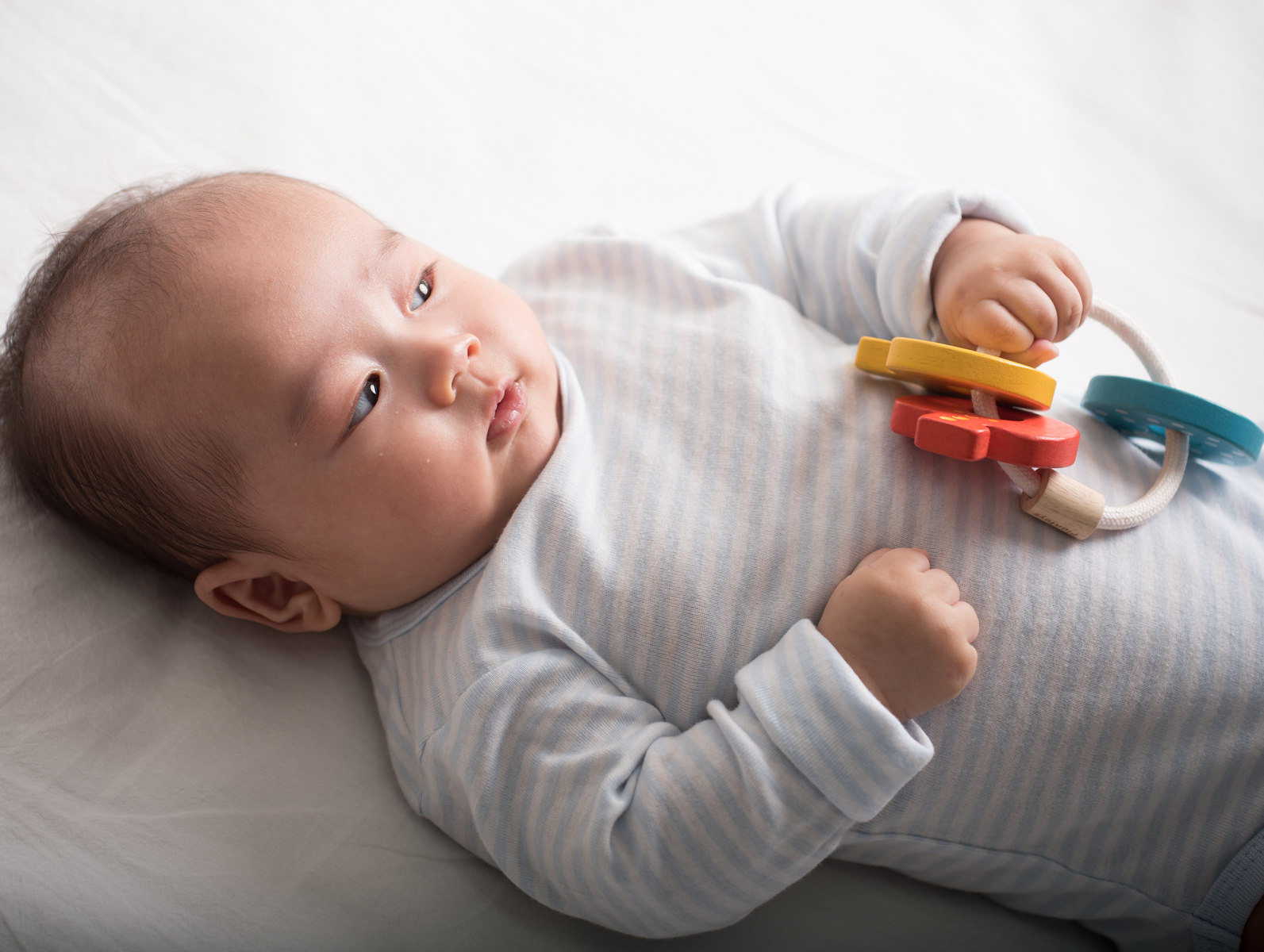 Jucarie zornaitoare - Inel cu chei colorate - Plan Toys