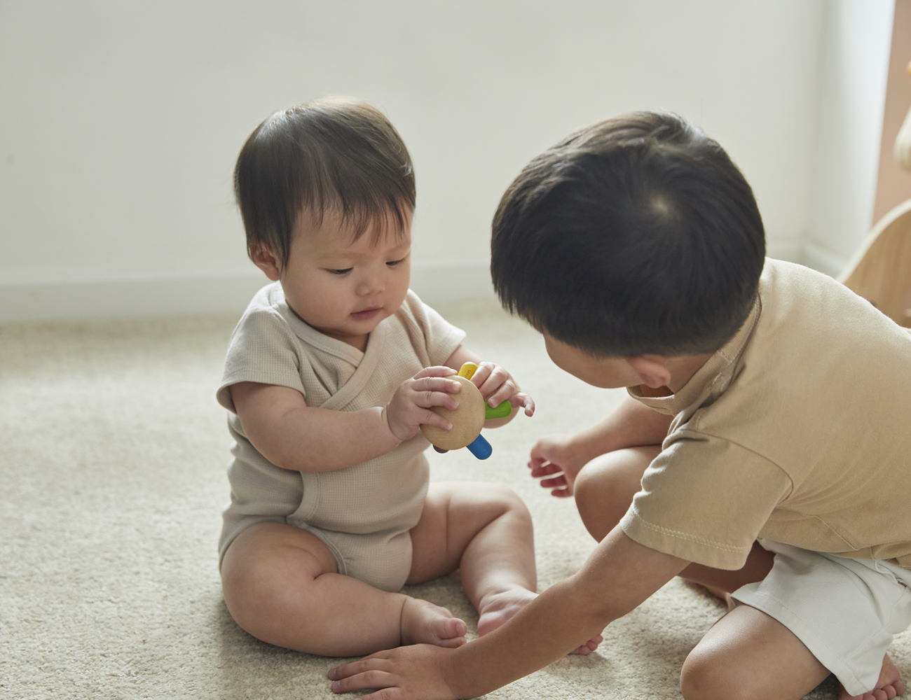 Jucarie flexibila - Rainbow Jellyfish - Plan Toys