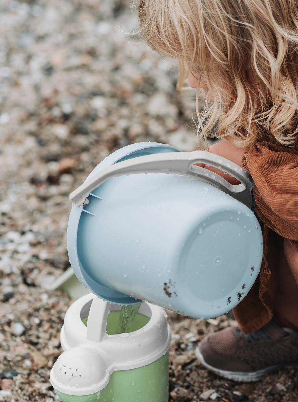 Set de plaja si gradina, 4 jucarii - BIOplastic - Dantoy