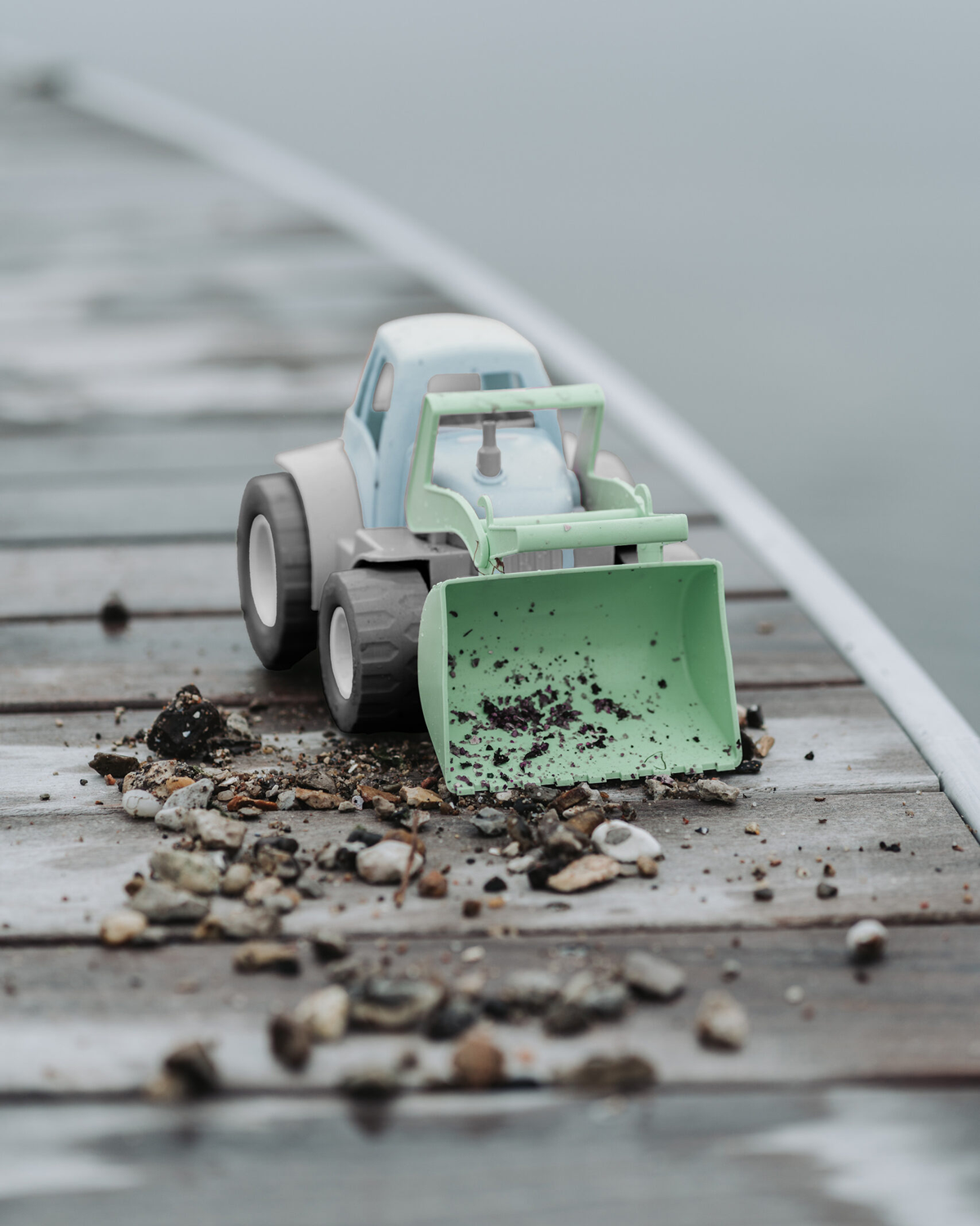 Tractor - jucarie din BIOplastic - Dantoy