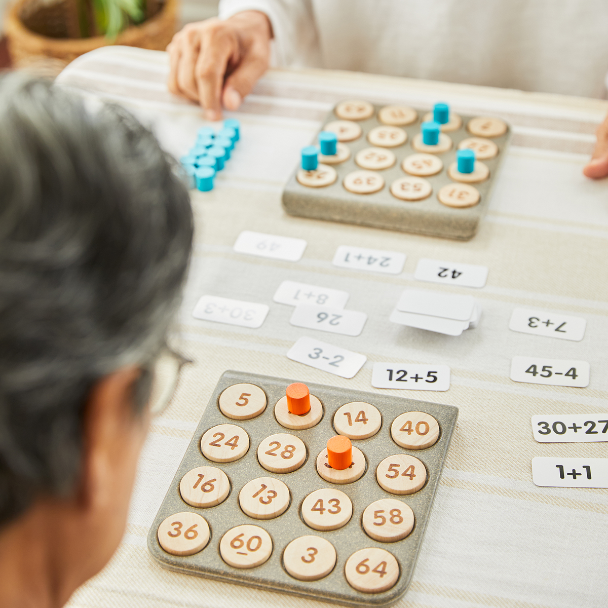 Joc educativ - Math Bingo - Plan Toys