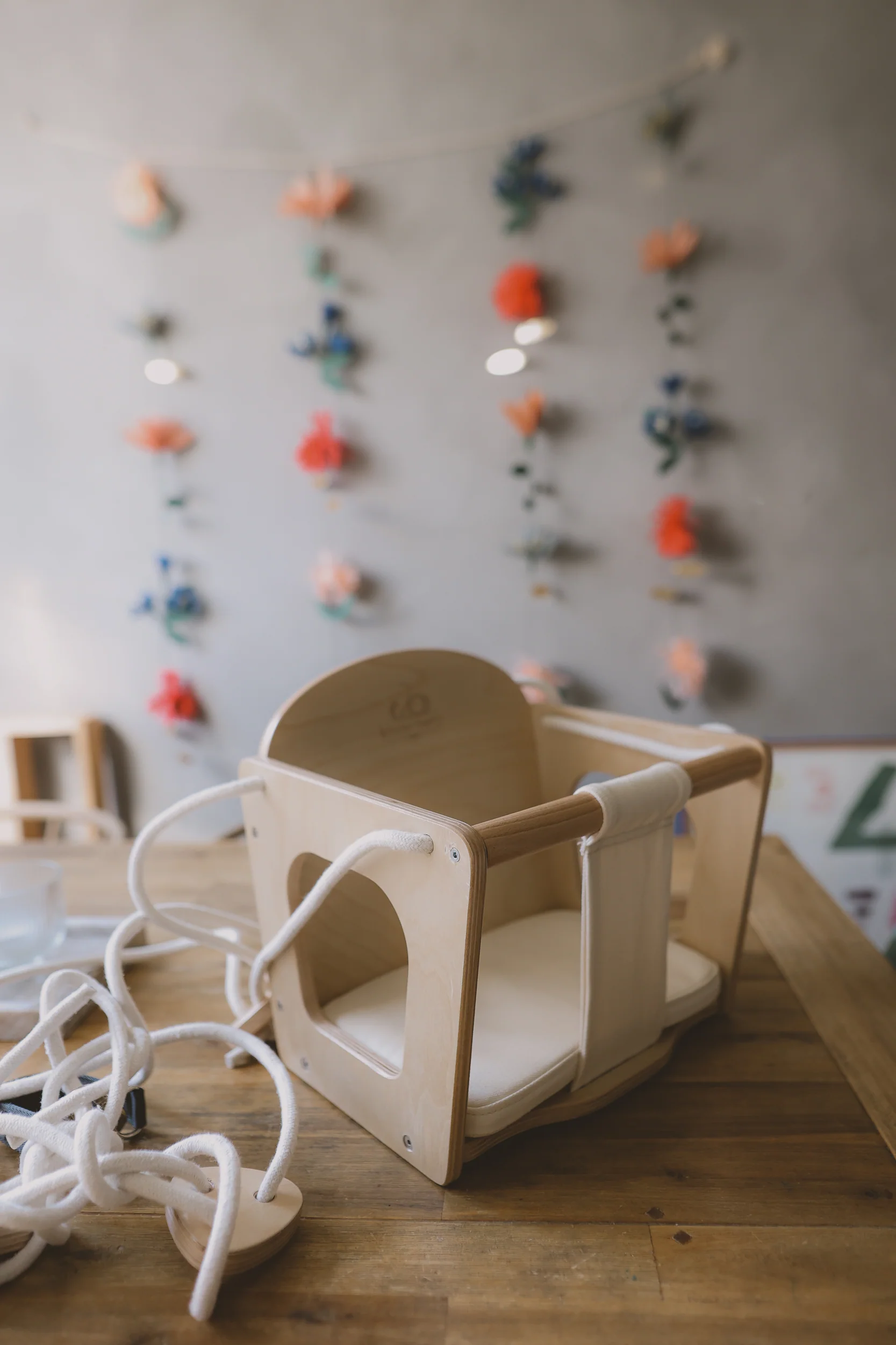 Leagan din lemn pentru bebelusi - Kinderfeets