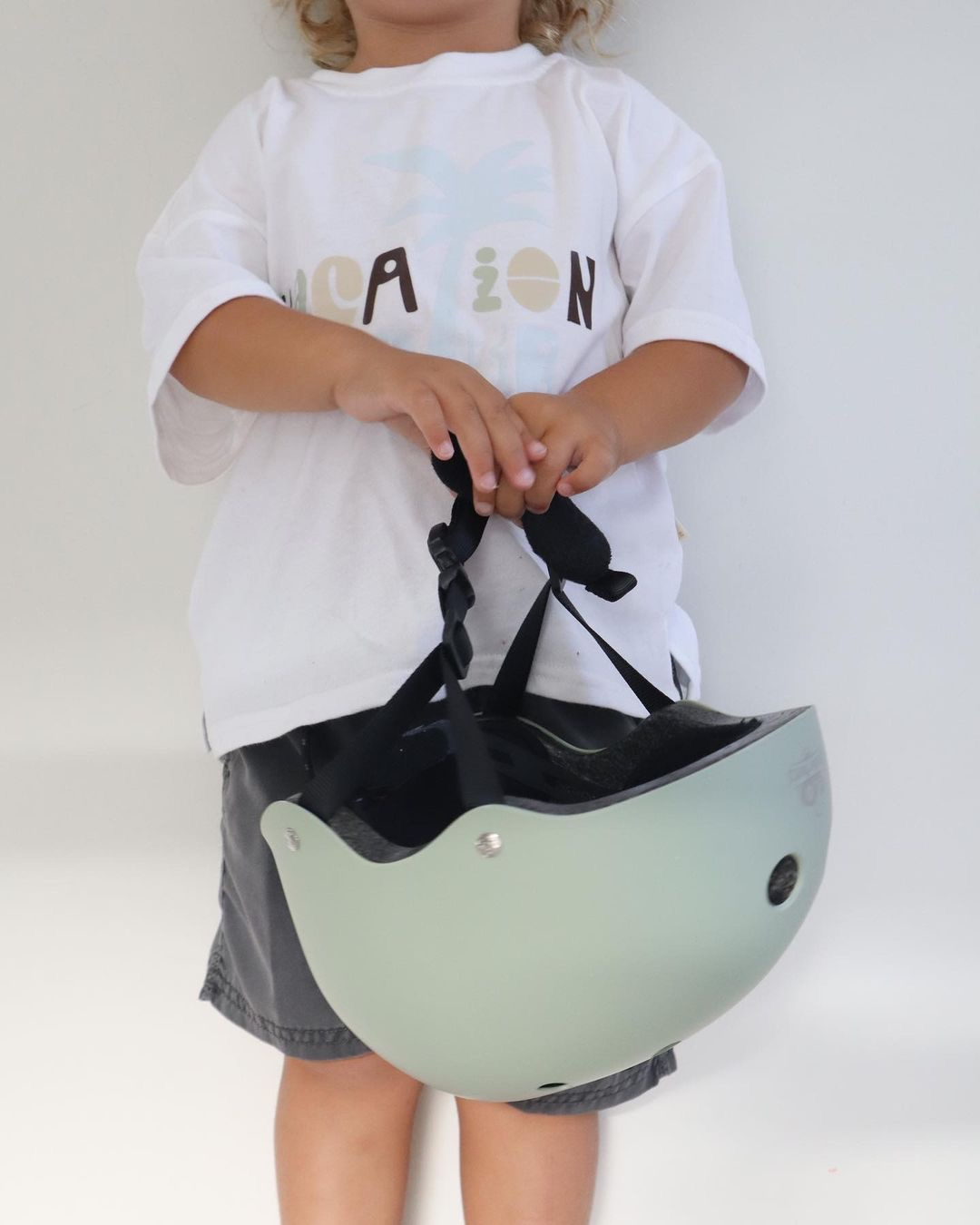 Casca de protectie pentru copii - Matte Silver Sage - Kinderfeets