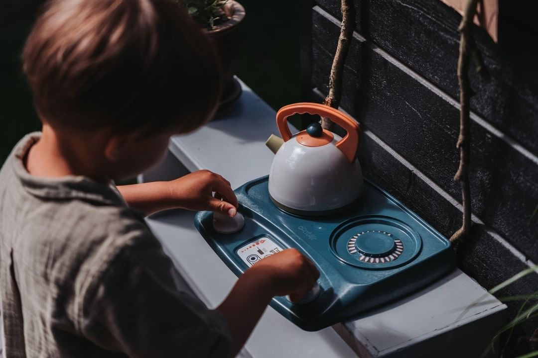 Set pentru Role Play din BIOplastic - Aragaz & Ceainic - Dantoy