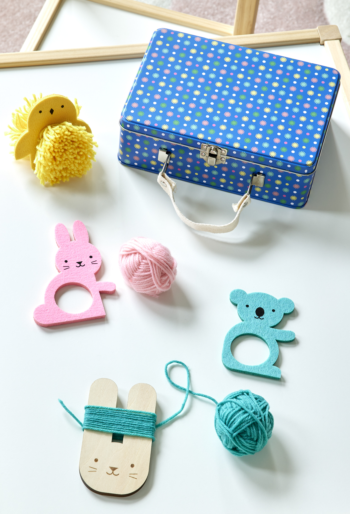Kit creativ, Make & Play - Animalute cu Pom-Pom - Petit Collage