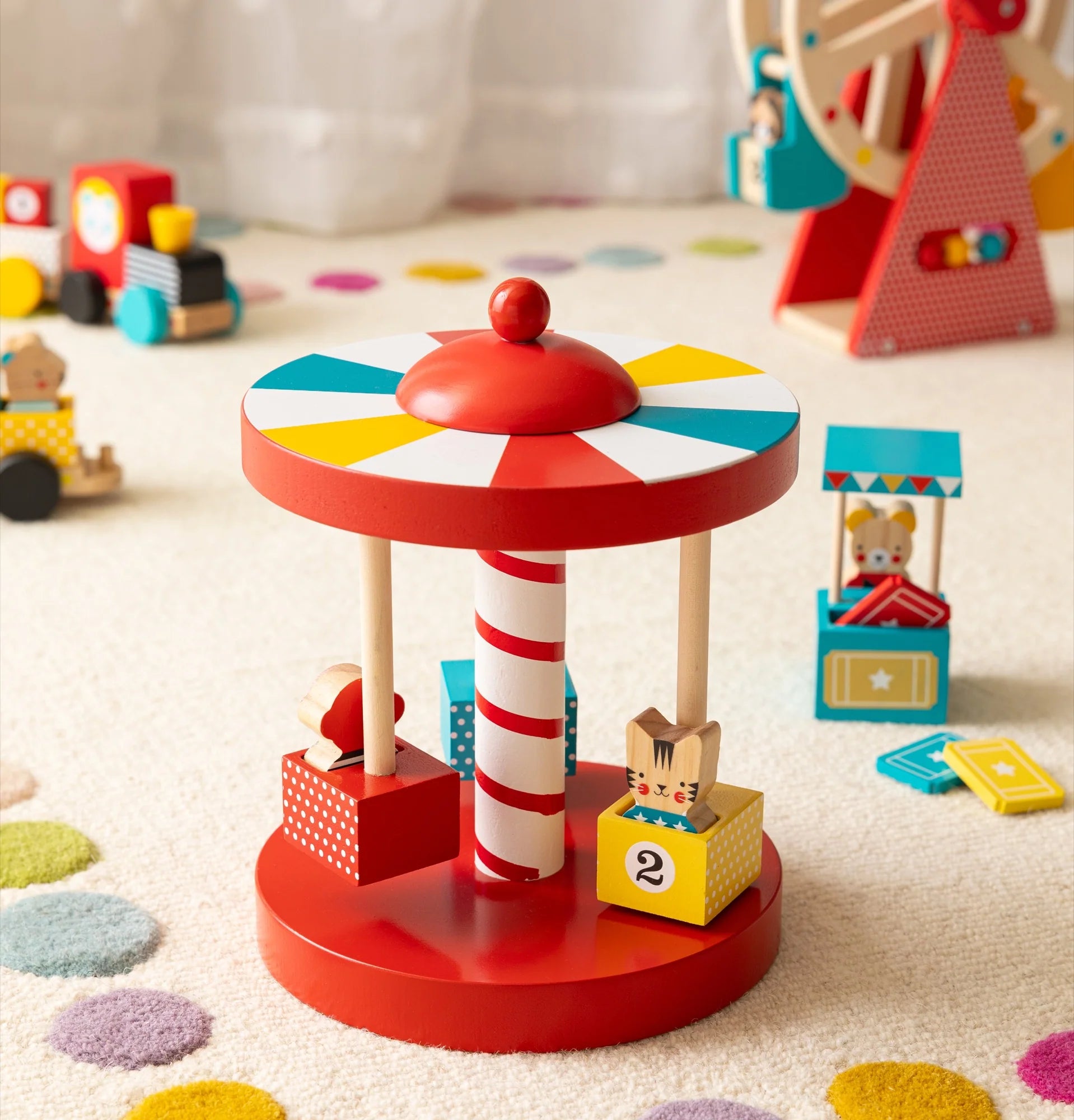 Set de joaca din lemn - Merry-Go-Round Carousel - Petit Collage
