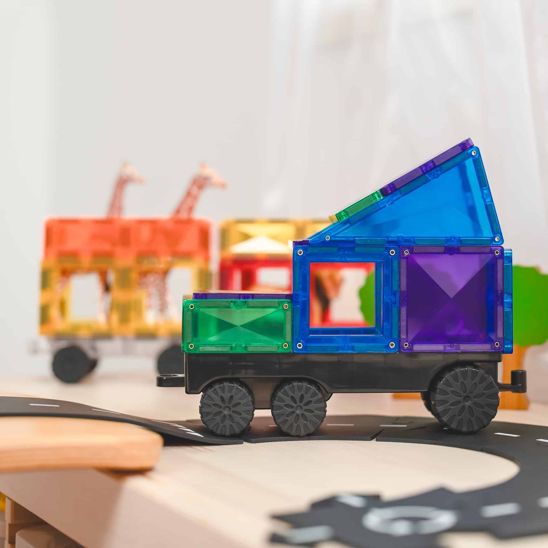 Set constructie magnetic, 50 piese – Rainbow Transport Pack – Connetix
