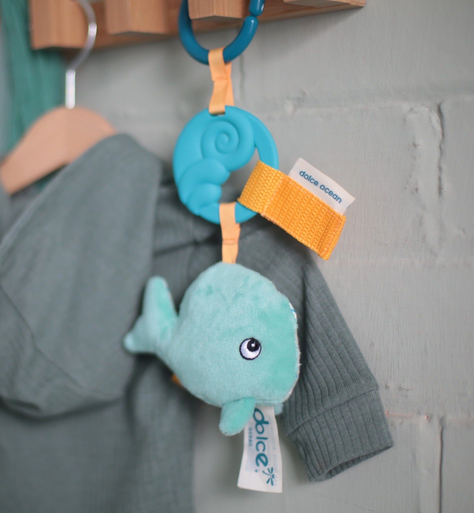 Jucarie pentru dentitie - Balena Splash - Dolce