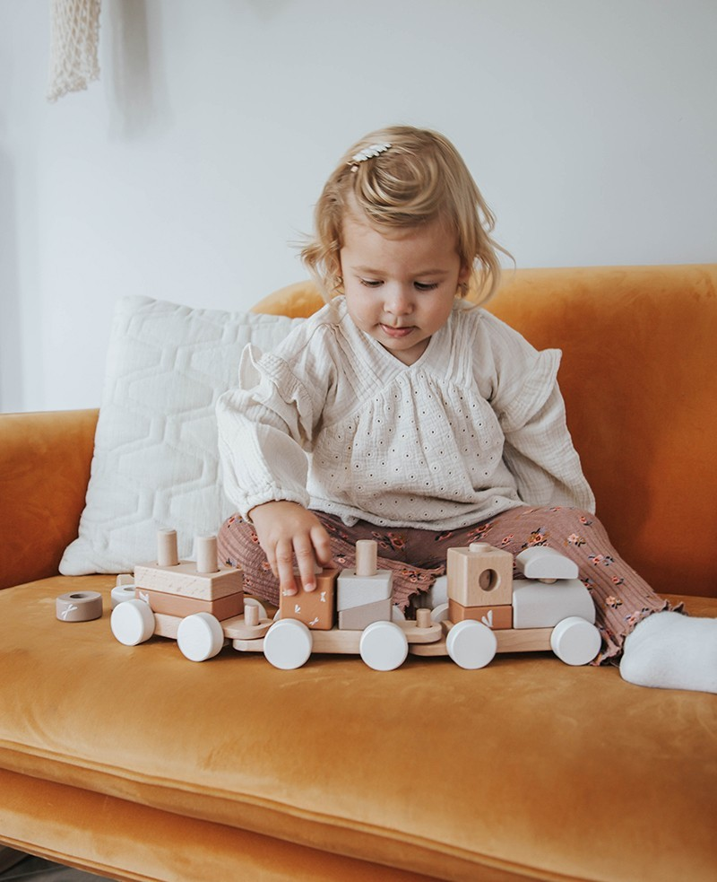 Trenulet cu forme stivuibile - Nougat - Label Label