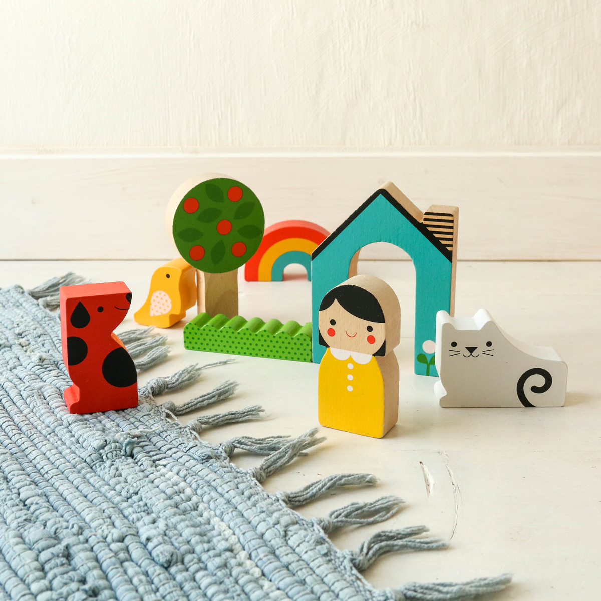 Mini puzzle din lemn + set de joaca - At Home - Petit Collage