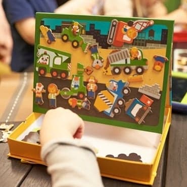Joc magnetic Play Scene - Santier - Petit Collage