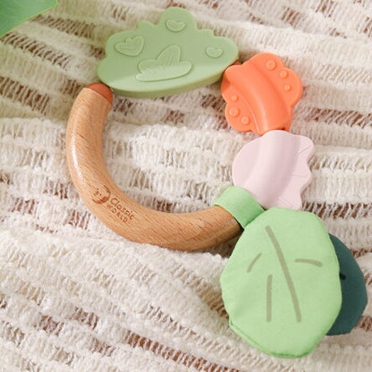 Set cadou bebe Forest Friend Classic World - zornăitoare morcov silicon