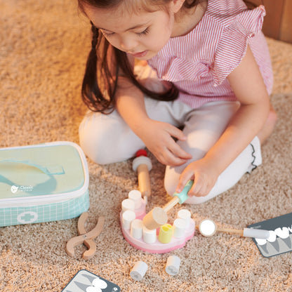 Set de joacă Little Dentist Classic World - copil la joacă lifestyle 4