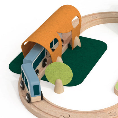 Set de joacă din lemn, Trenuleț cu Puzzle &amp; Accesorii, 40 piese - Little Train - Classic World