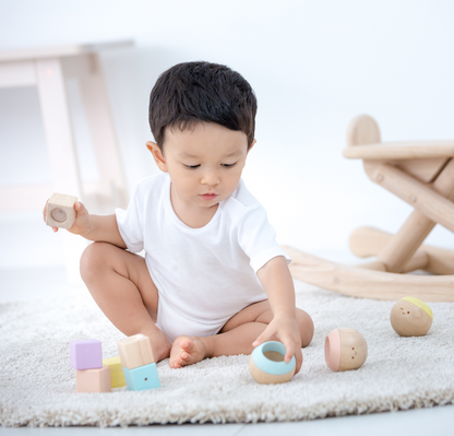 Set senzorial pentru bebe - Pastel Tumbling - Plan Toys
