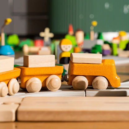 Trenulet cu vagoane magnetice - Cargo - Plan Toys