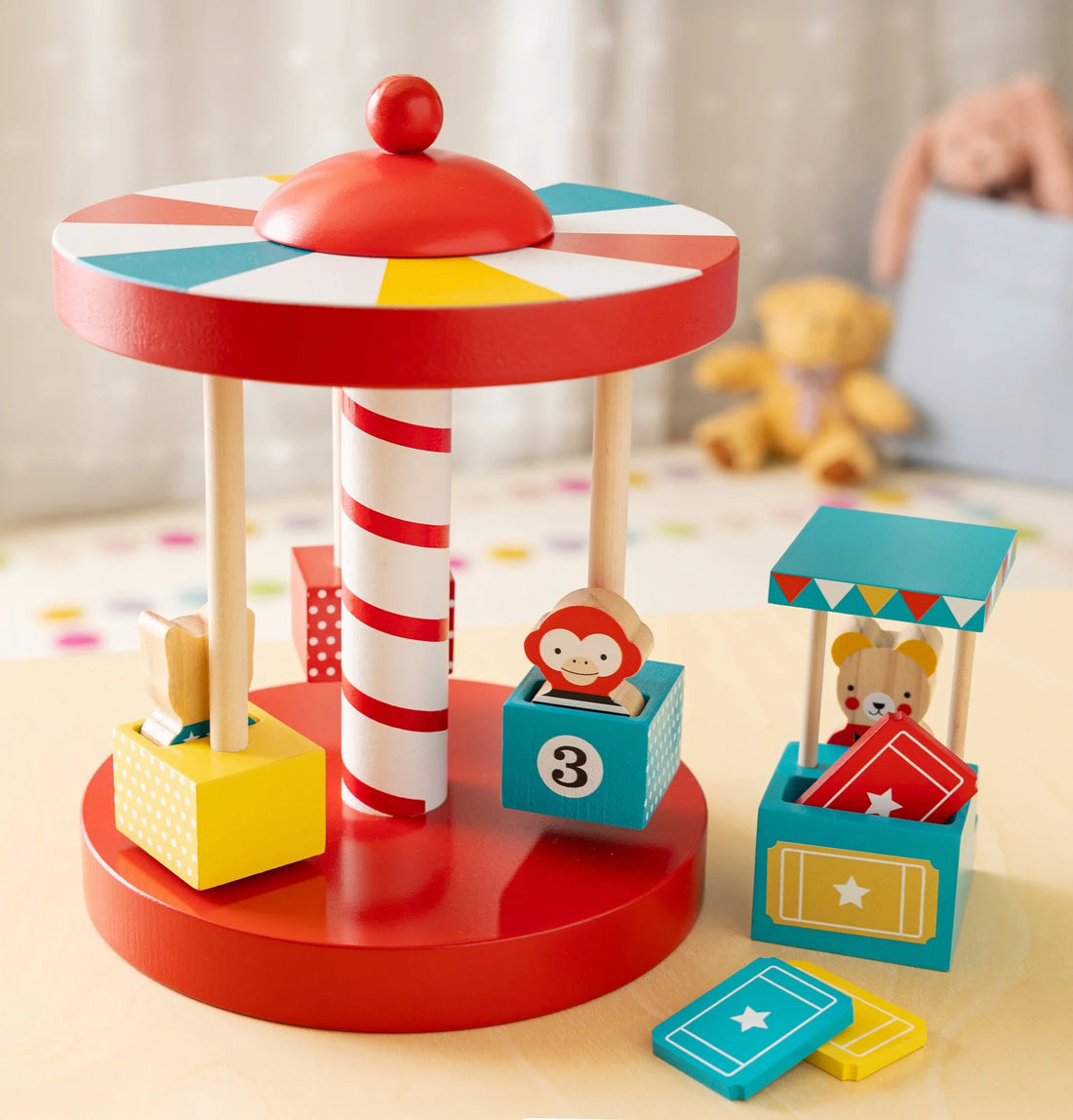 Set de joaca din lemn - Merry-Go-Round Carousel - Petit Collage