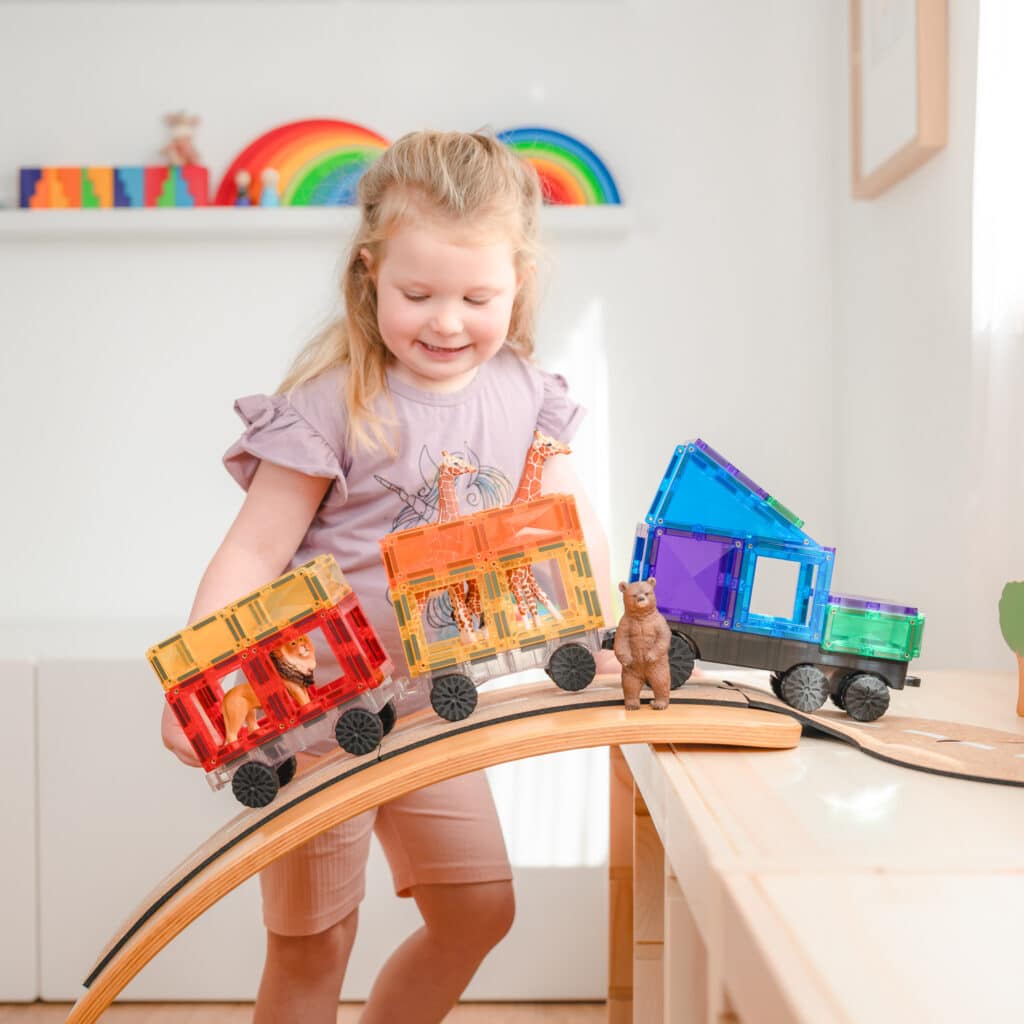 Set constructie magnetic, 50 piese – Rainbow Transport Pack – Connetix