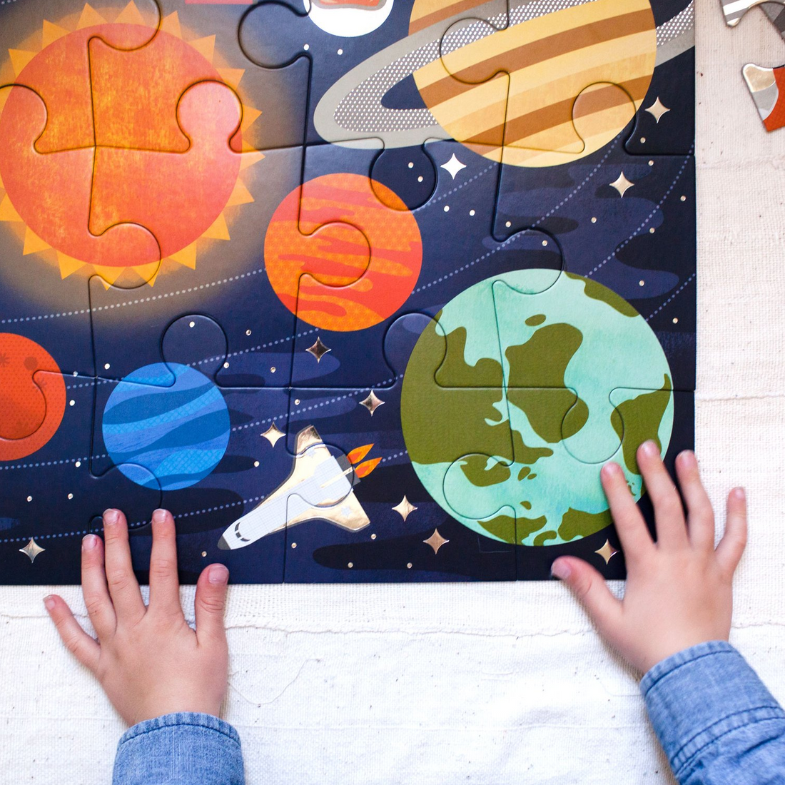 Puzzle de podea, 24 piese - Spatiul Cosmic - Petit Collage